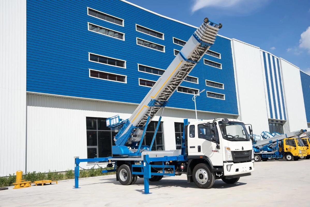 新蔡小型云梯车上料车租赁多少钱