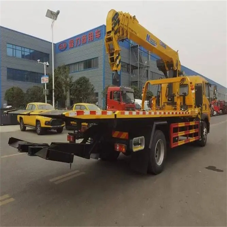 新蔡附近小随车吊出租电话，轻松解决搬运烦恼