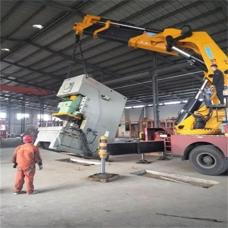 新蔡80吨折臂吊车出租附近电话