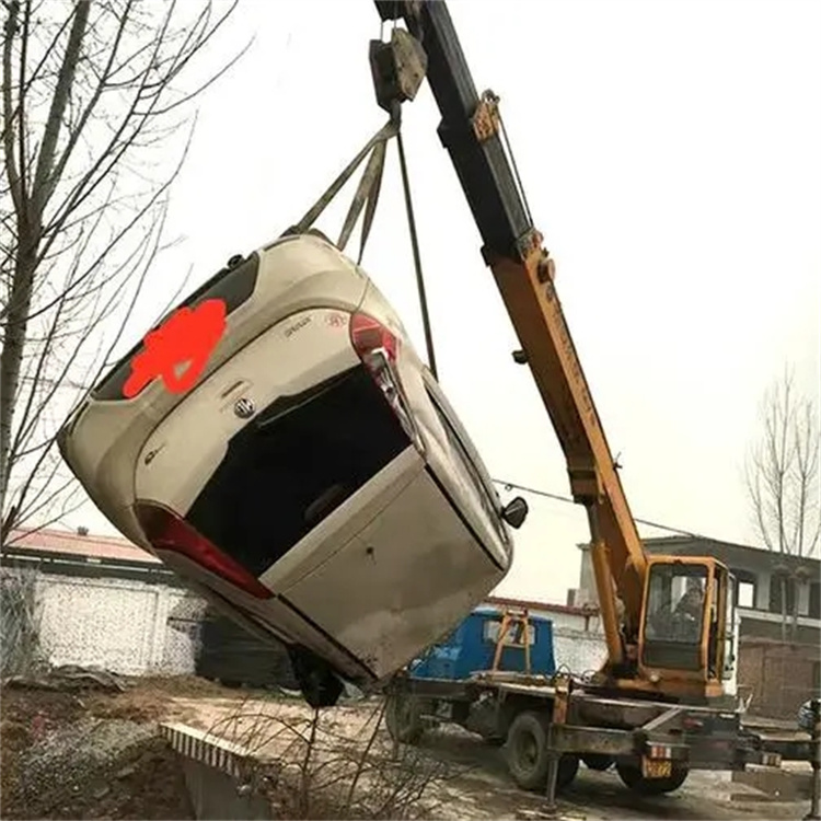 新蔡随时待命，吊车24小时道路救援服务全解析